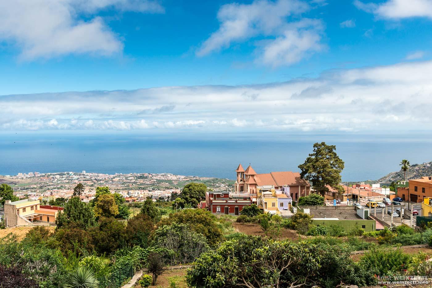 Am Aufstieg zum Teide, Teneriffas Vulkan: Ein Blick über Bebedero.