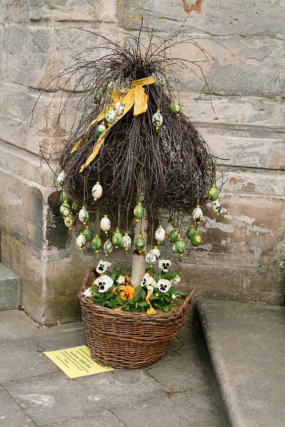 Der Osterbrunnen von Ebrach