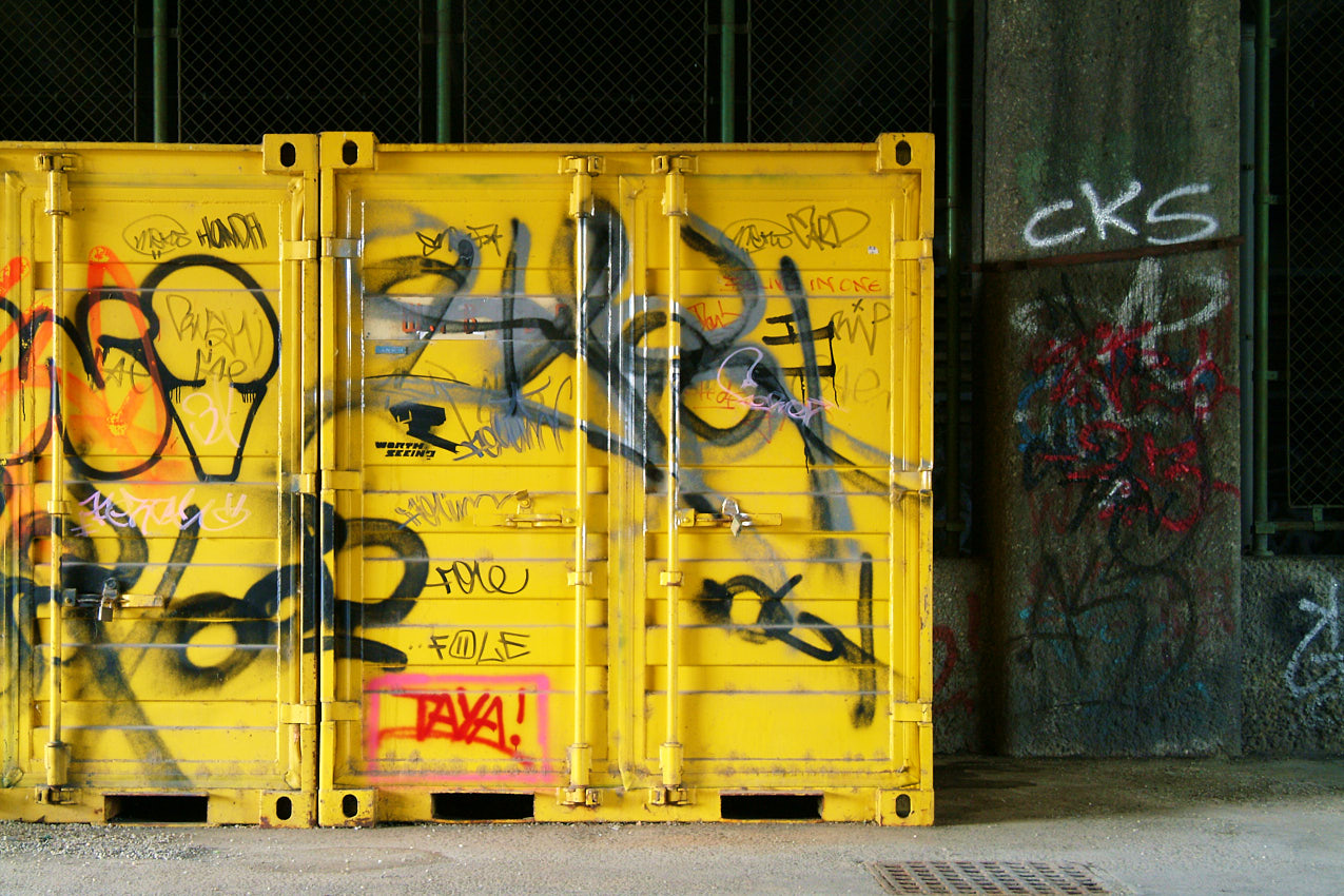Container IV