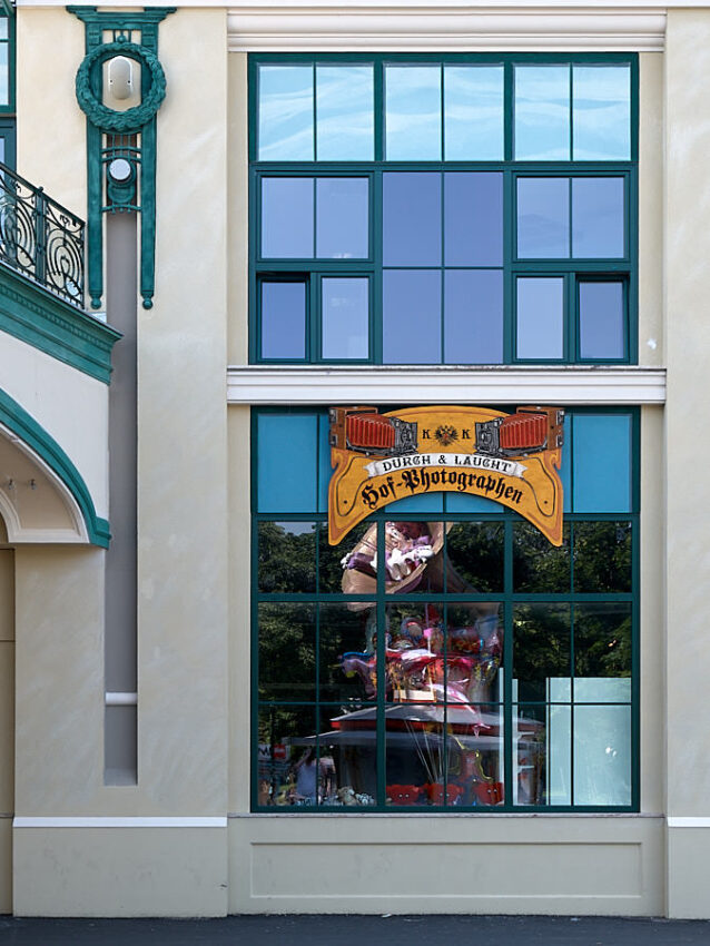 Scheinfassade eines Fotografen