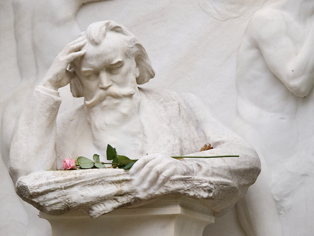 Vom Grabstein Johannes Brahms