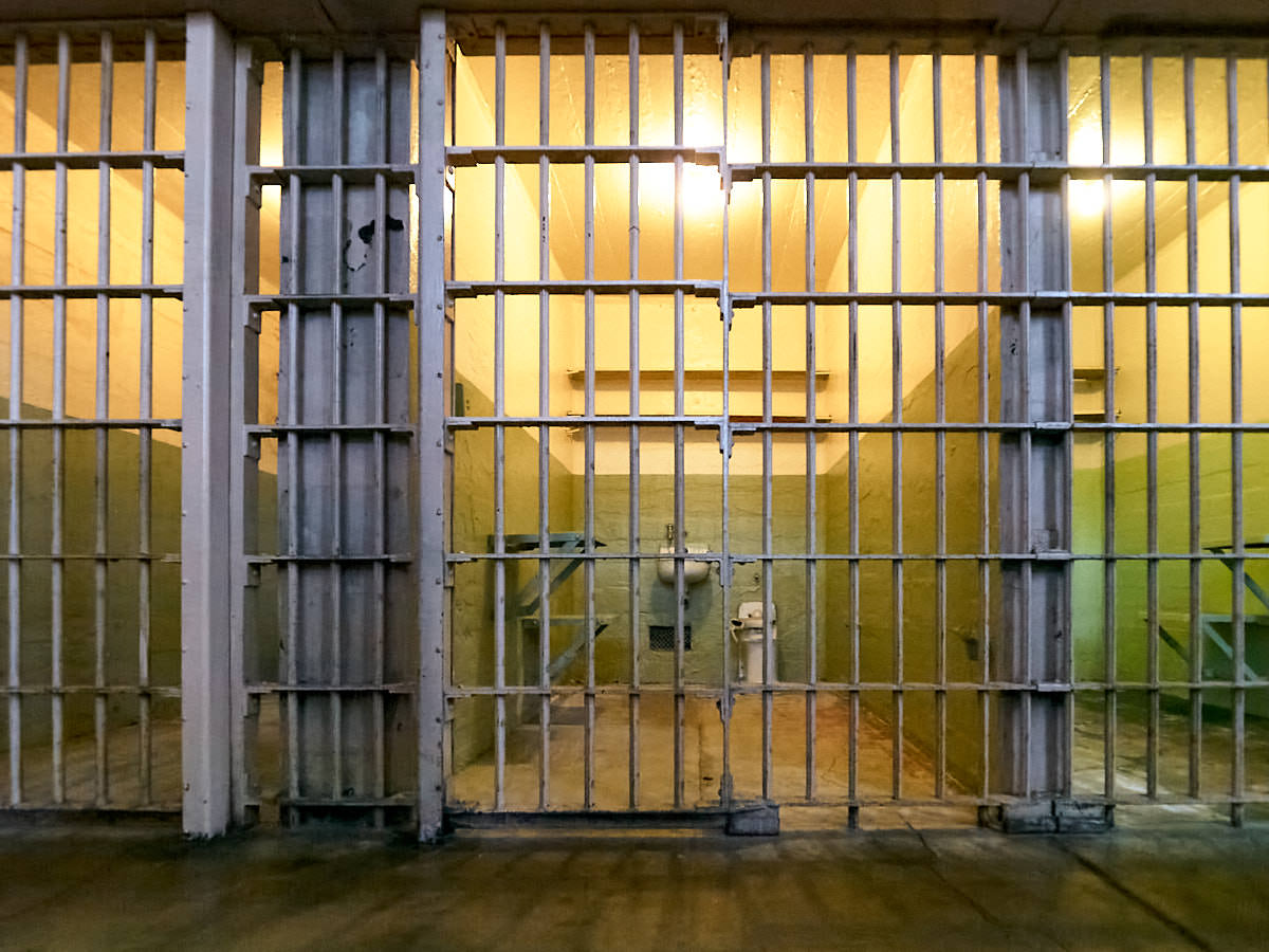 Karge Zellenausstattung