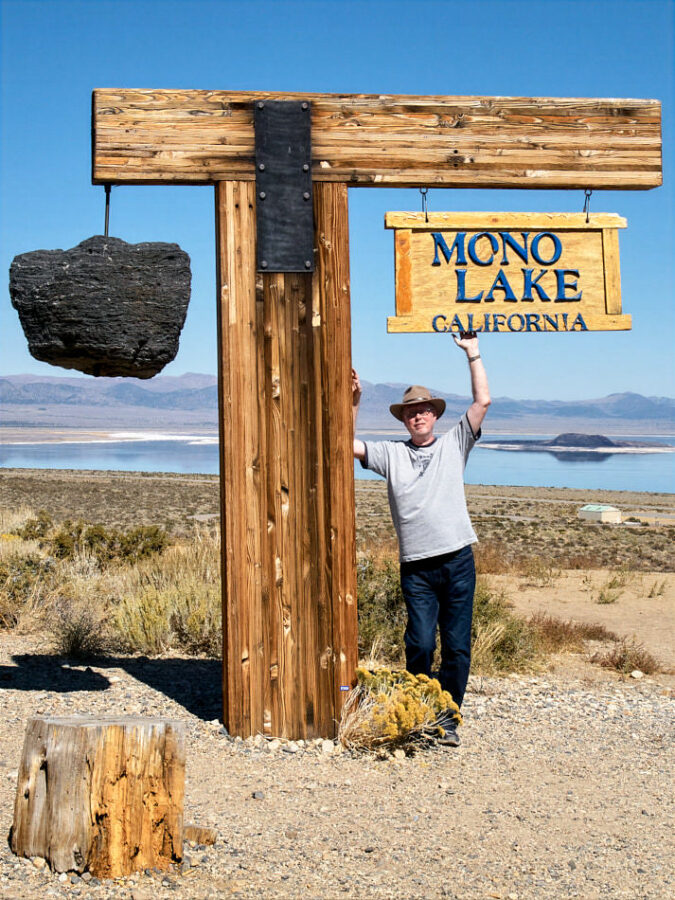 Ernst am Mono Lake