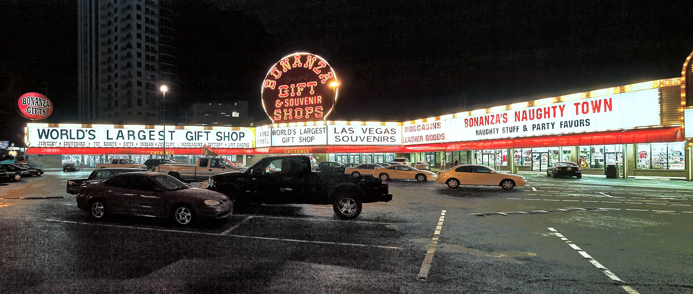 Die Bonanza Gift & Souvenir Shops - The World‘s Largest Gift Shop