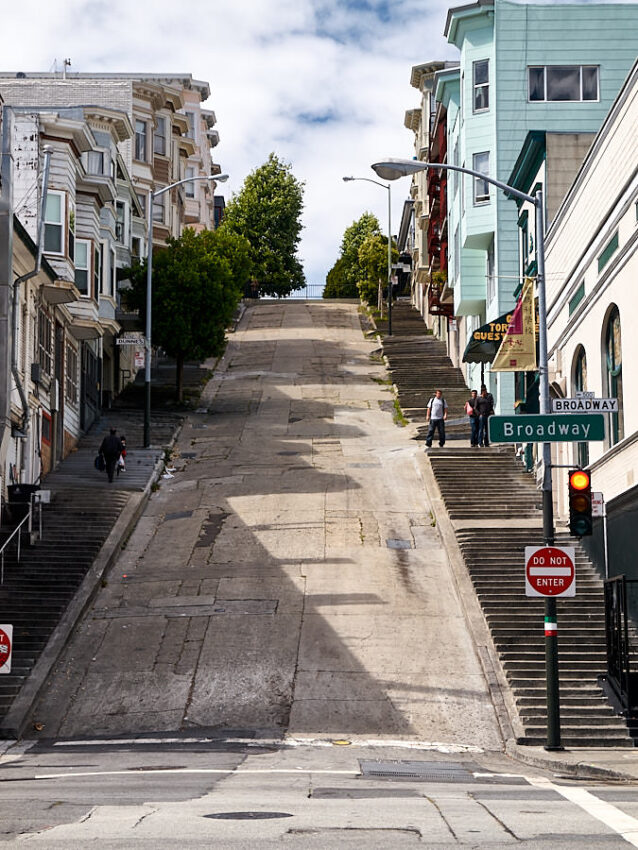 Kearny Street Ecke Broadway