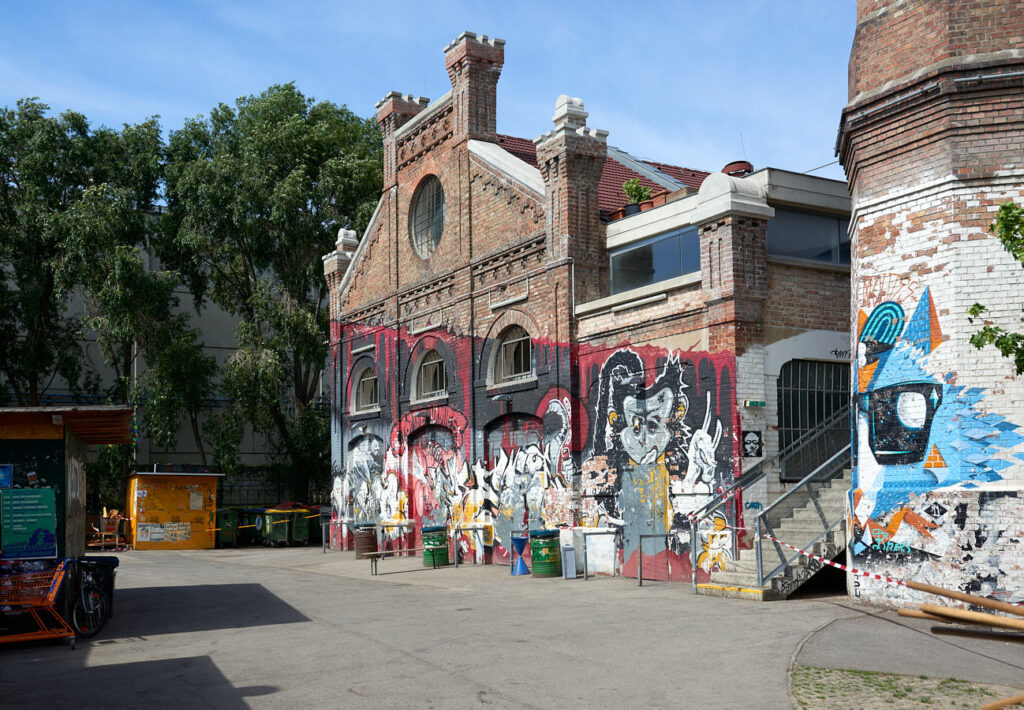 Eine der Arena-Hallen
