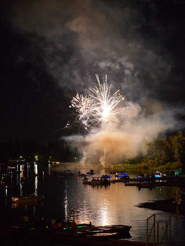 Fireworks, Feuerwerk