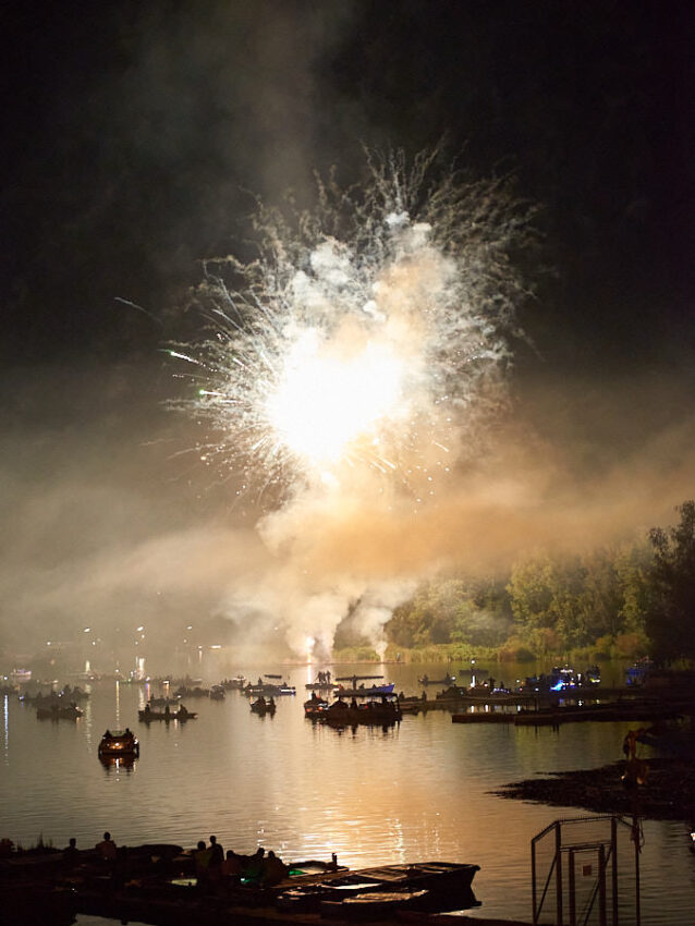 Fireworks, Feuerwerk