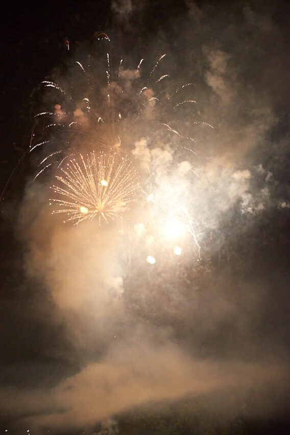 Fireworks, Feuerwerk