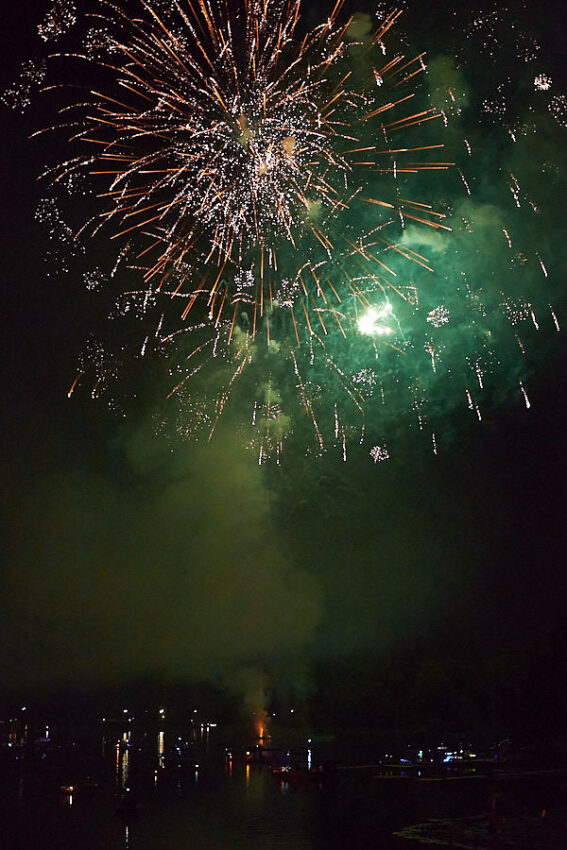 Fireworks, Feuerwerk