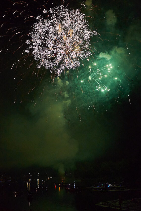 Fireworks, Feuerwerk