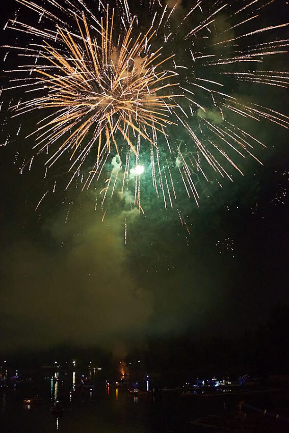 Fireworks, Feuerwerk