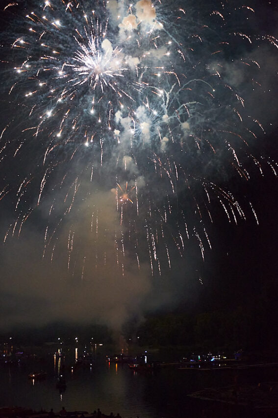 Fireworks, Feuerwerk