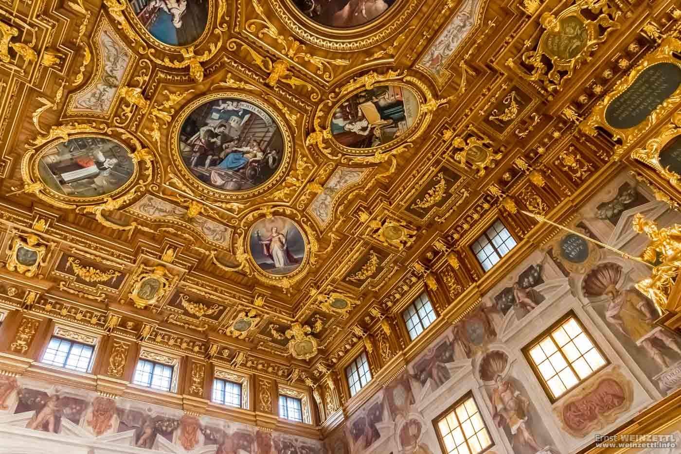 Der Goldene Saal des Rathauses
