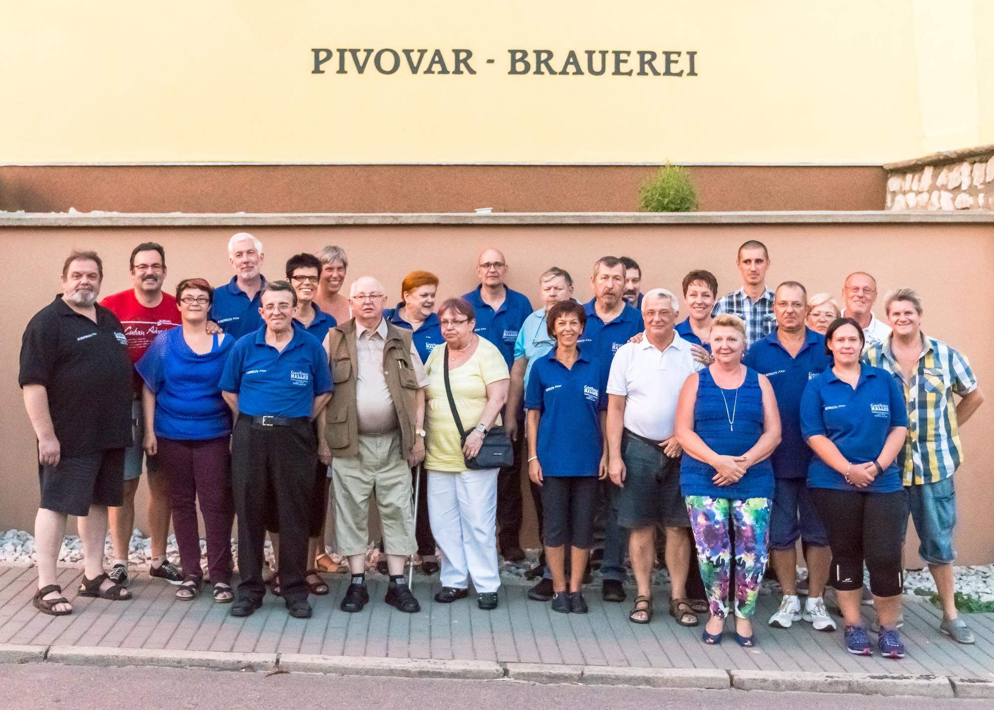 Ein Gruppenfoto in Ehren...